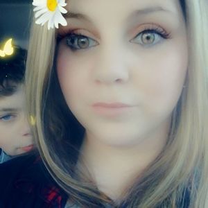 Meet your Posher, Kelli